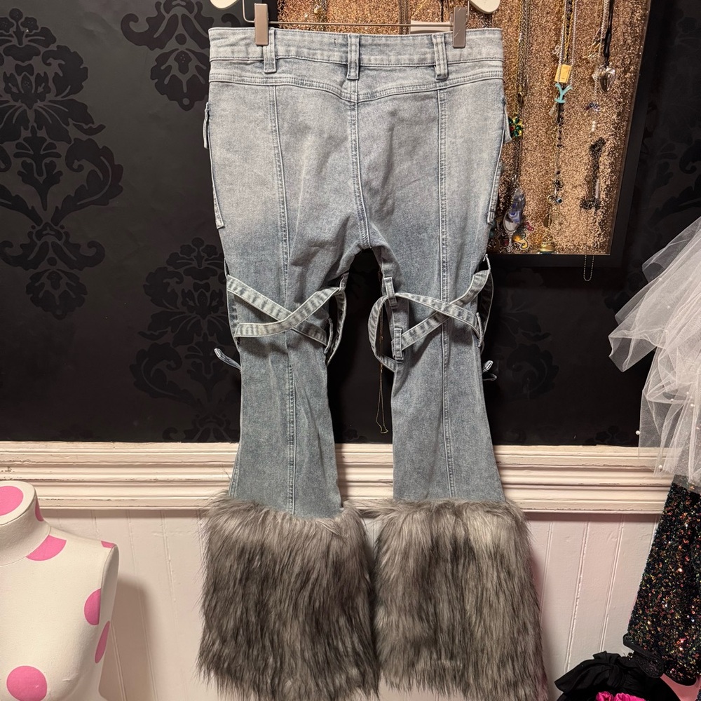 GIGI FAUX FUR DENIM JEANS Dolls Kill Generation Kiss NWT - Picture 2 of 3